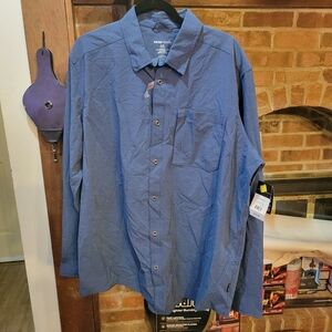 Swiss Tech Blue Long Sleeve Button Down Shirt Size XL